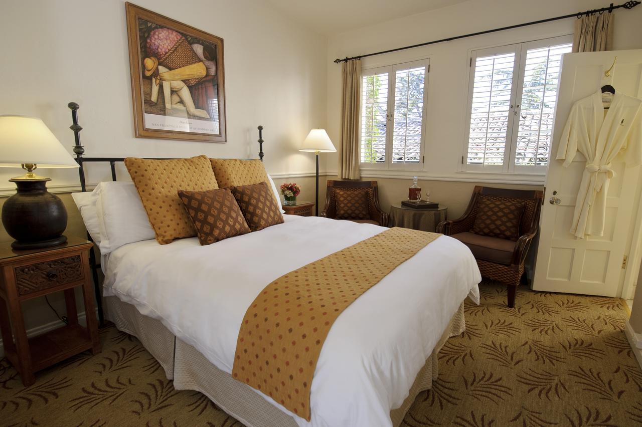 Cypress Inn Carmel-by-the-Sea Exteriör bild