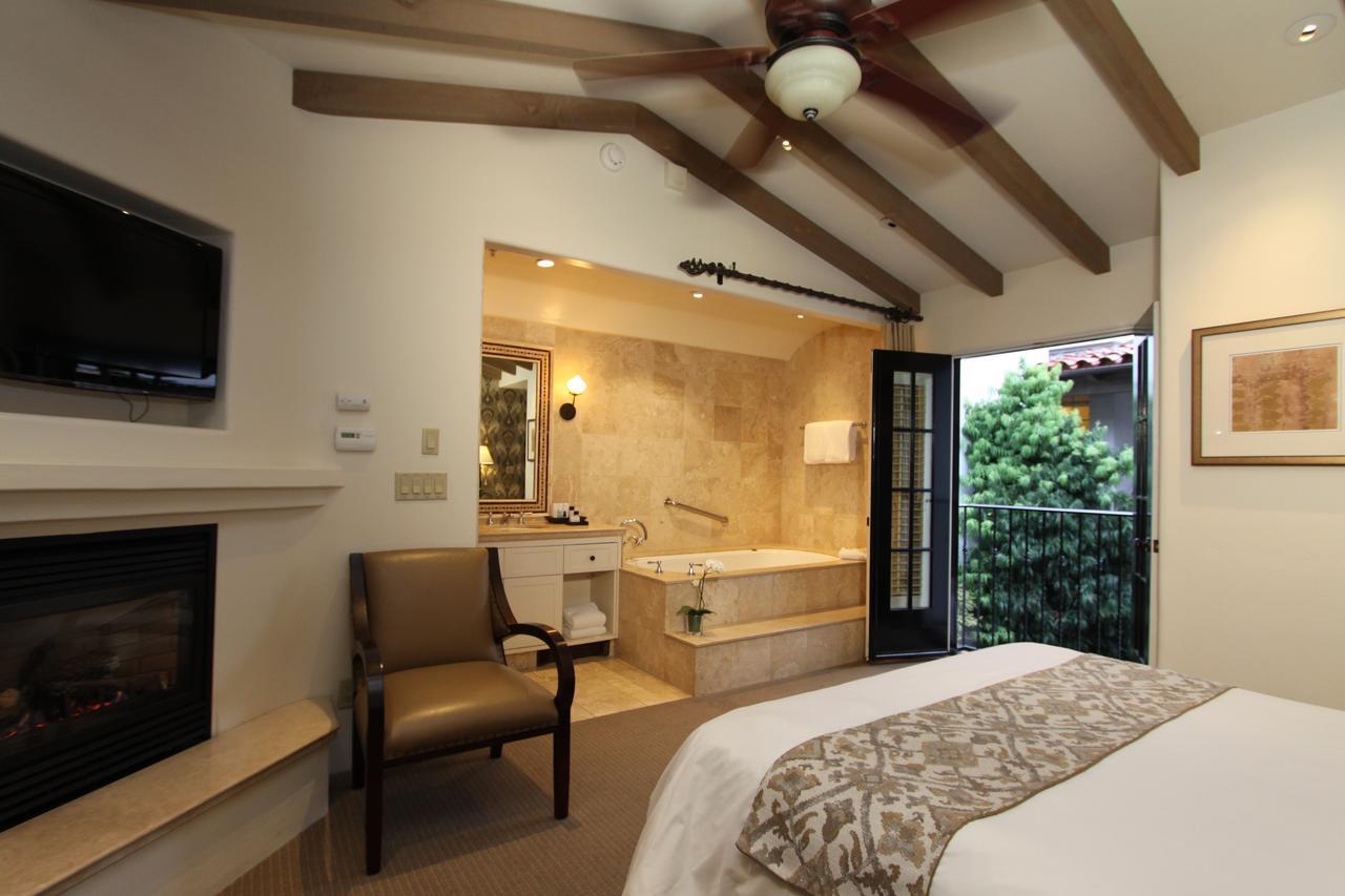 Cypress Inn Carmel-by-the-Sea Exteriör bild