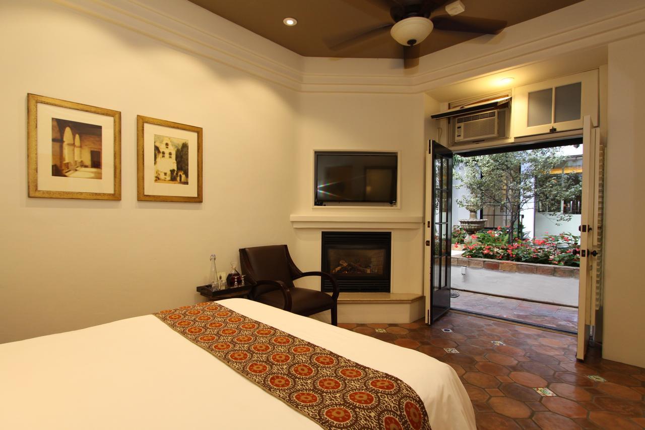 Cypress Inn Carmel-by-the-Sea Exteriör bild
